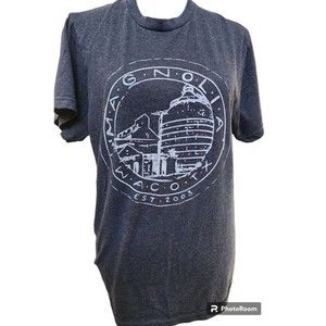 Magnolia Silos Waco, TX Black T-shirt Size Small Chip and Joanna